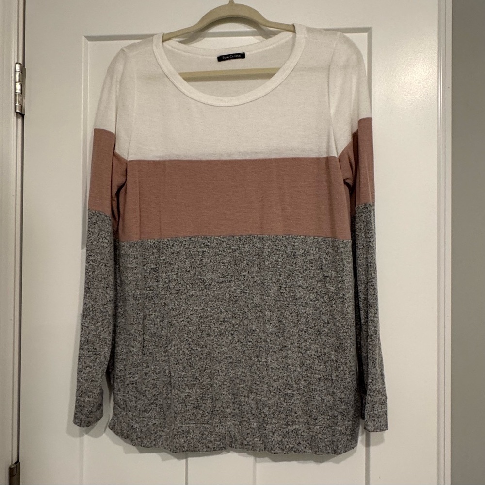 Pink Clover brand | White, Pink and Gray Colorblock Top